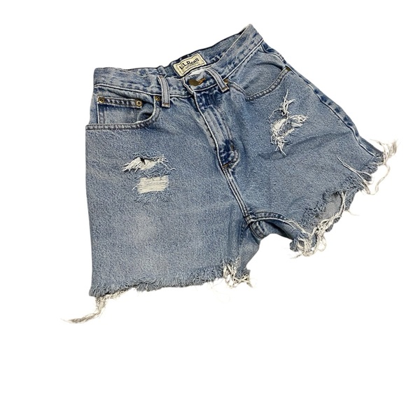 L.L. Bean Pants - 90s Distressed Grunge Vibes L.L.‎ Bean Vintage Women's Ripped Blue Denim Shorts